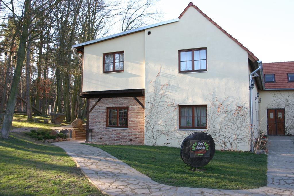 Areal Botanika Unhost Exterior foto
